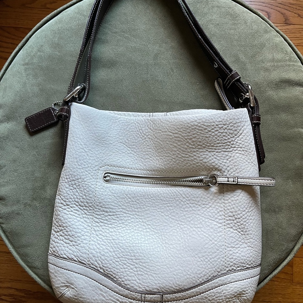 Coach Purse. White Pebbled Leather.